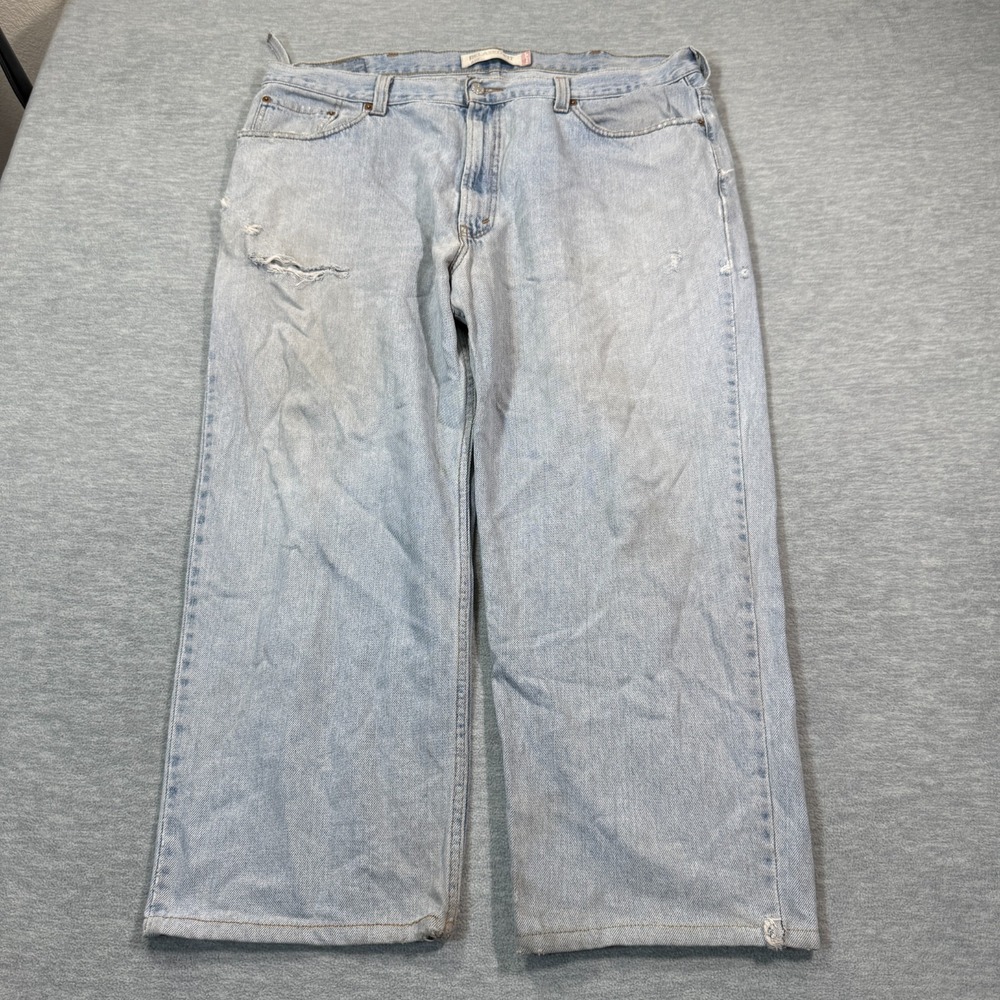 Levi's Jeans Men 42x30 Blue 550 Relaxed Fit Tapered Light Wash Distressed